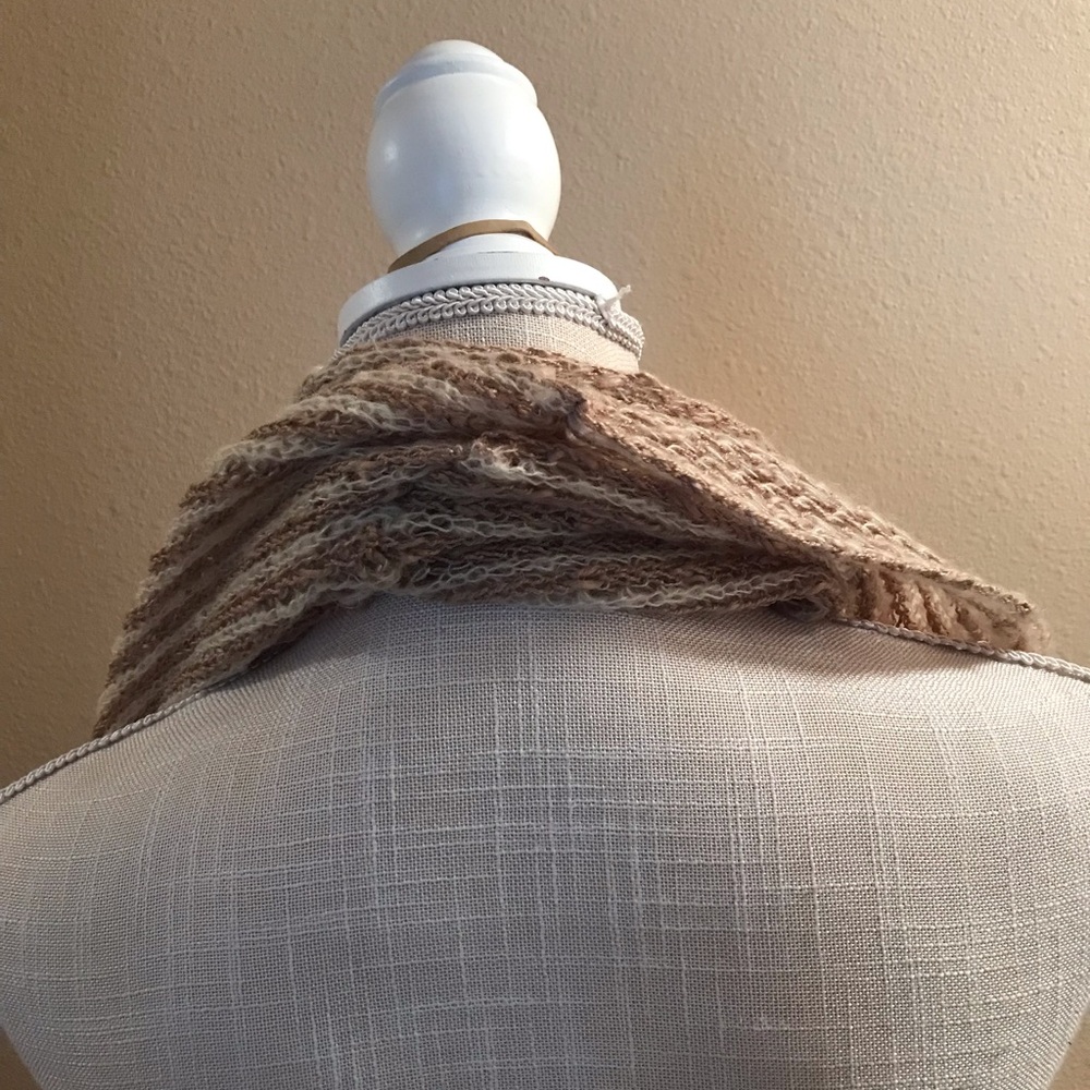 Knit infinity scarf in color camel soft and warm - Picture 2 of 3